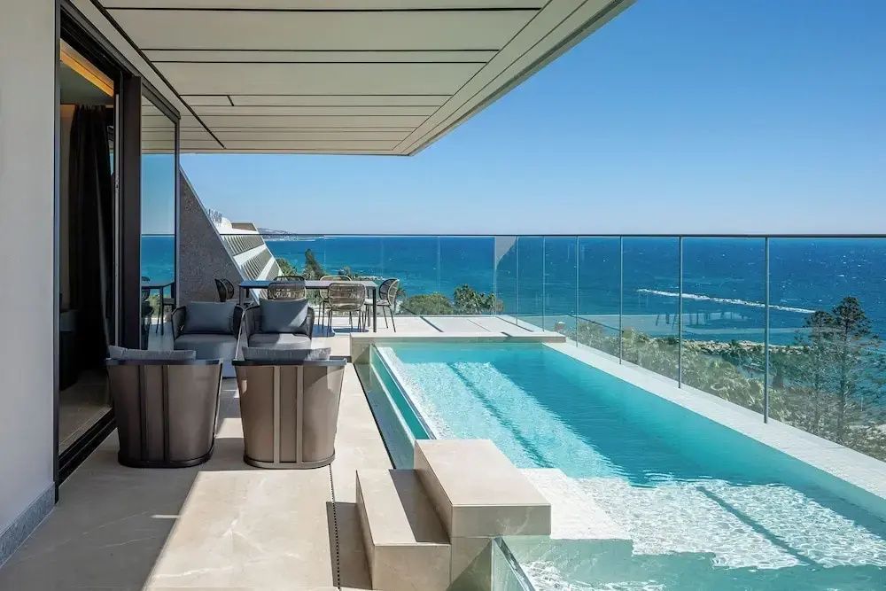 Amathus Residences Galeriebild 1