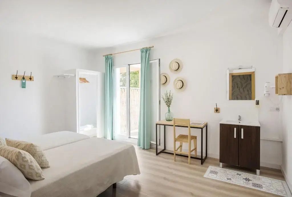 Forenna Hostel - Adults Only Galeriebild 1
