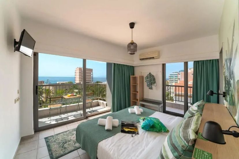 STAY Hotel Rhodes Zimmer mit Blick auf das Meer
