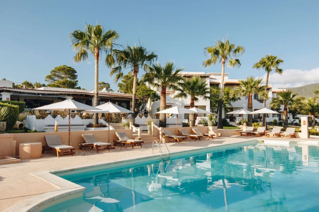 Pool des Petunia Ibiza