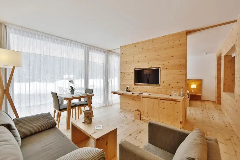 IN LAIN Hotel Cadonau, Bild 4 von 20