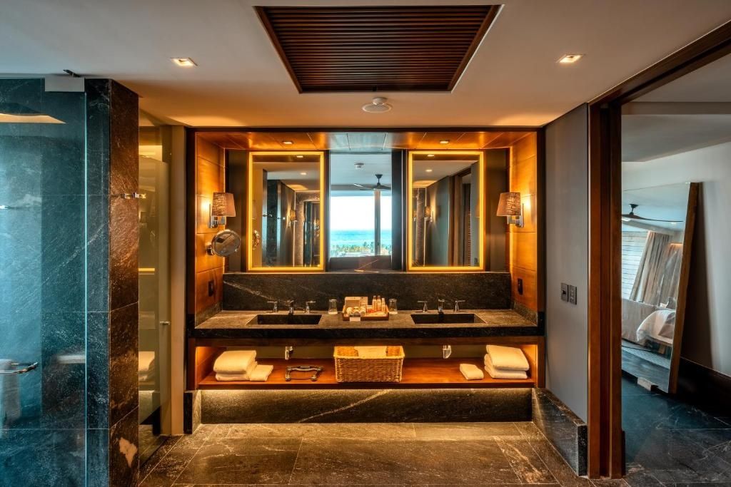 Paramount Preferred Club Doppel Suite mit Meerblick, Bild 2 von 5