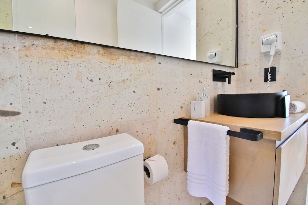 Kumaru Suites by The Spot Rentals, Bild 8 von 20