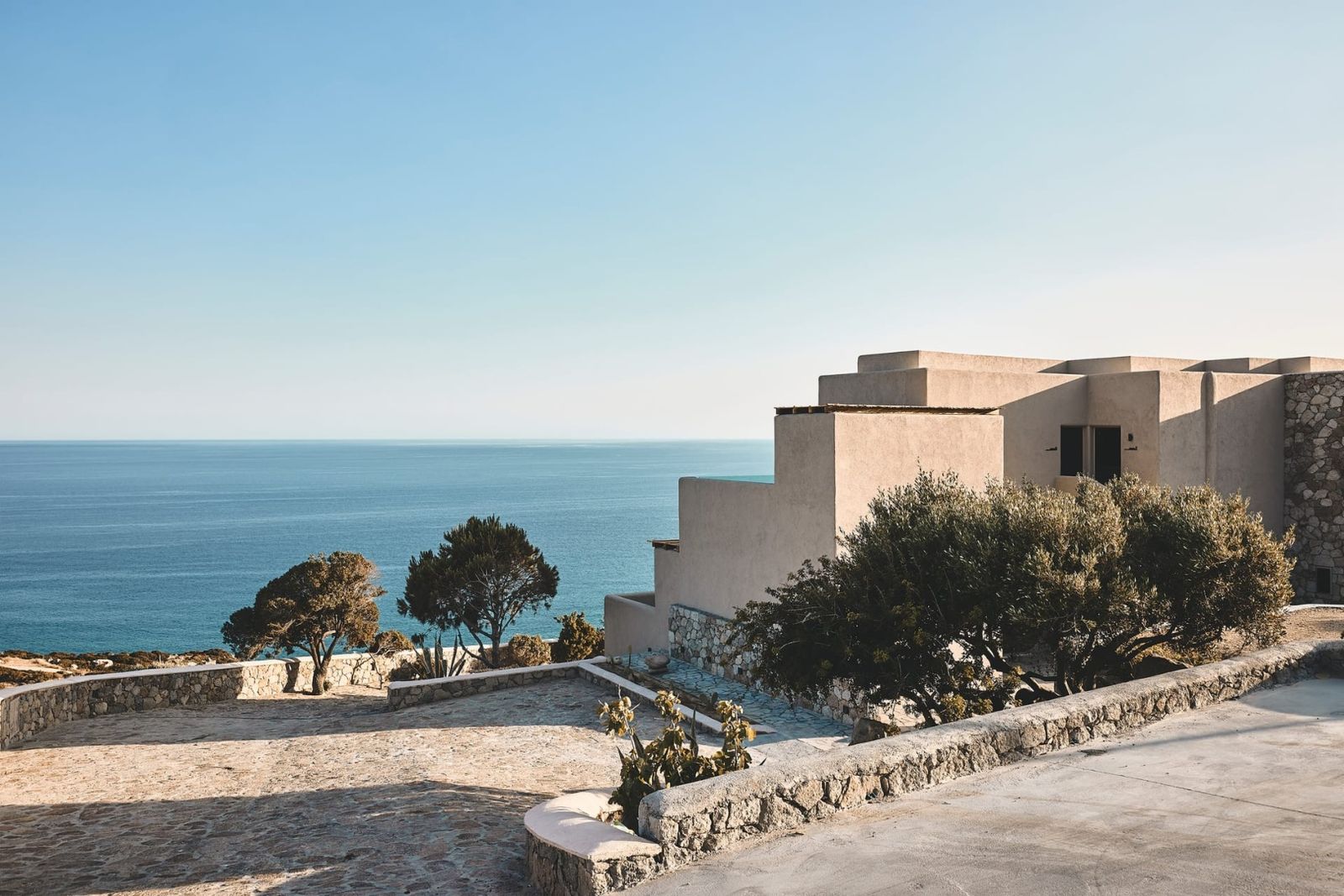 Noma Milos - Delmar Collection, Bild 9 von 10