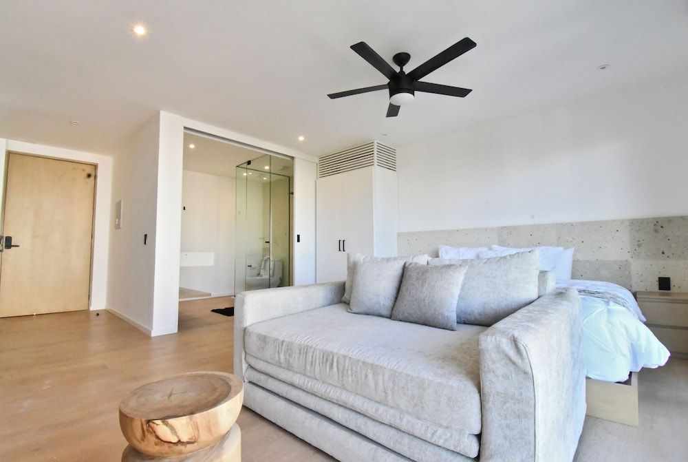 Kumaru Suites by The Spot Rentals, Bild 2 von 20
