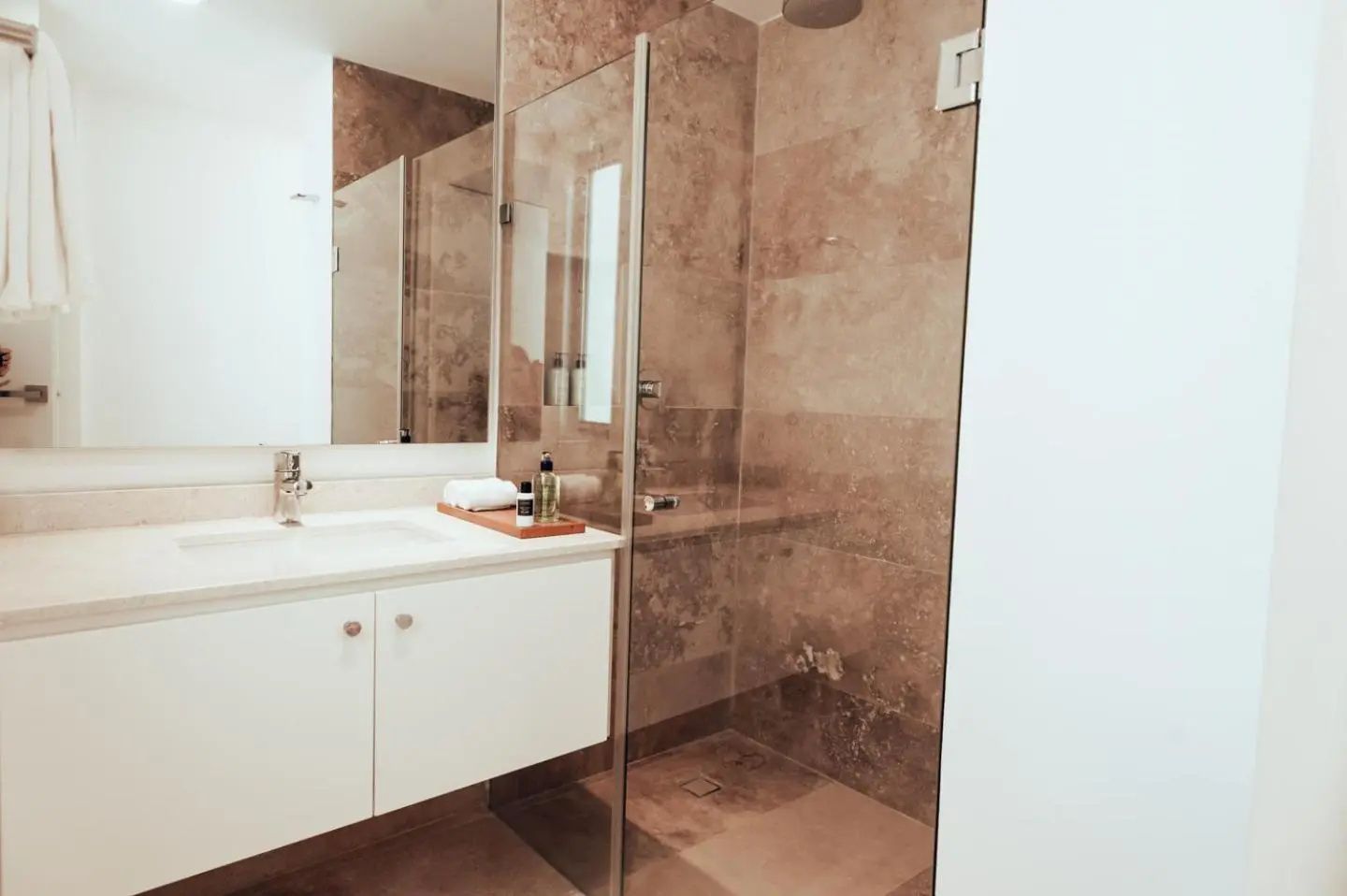Antera Hotel & Residences, Bild 10 von 28