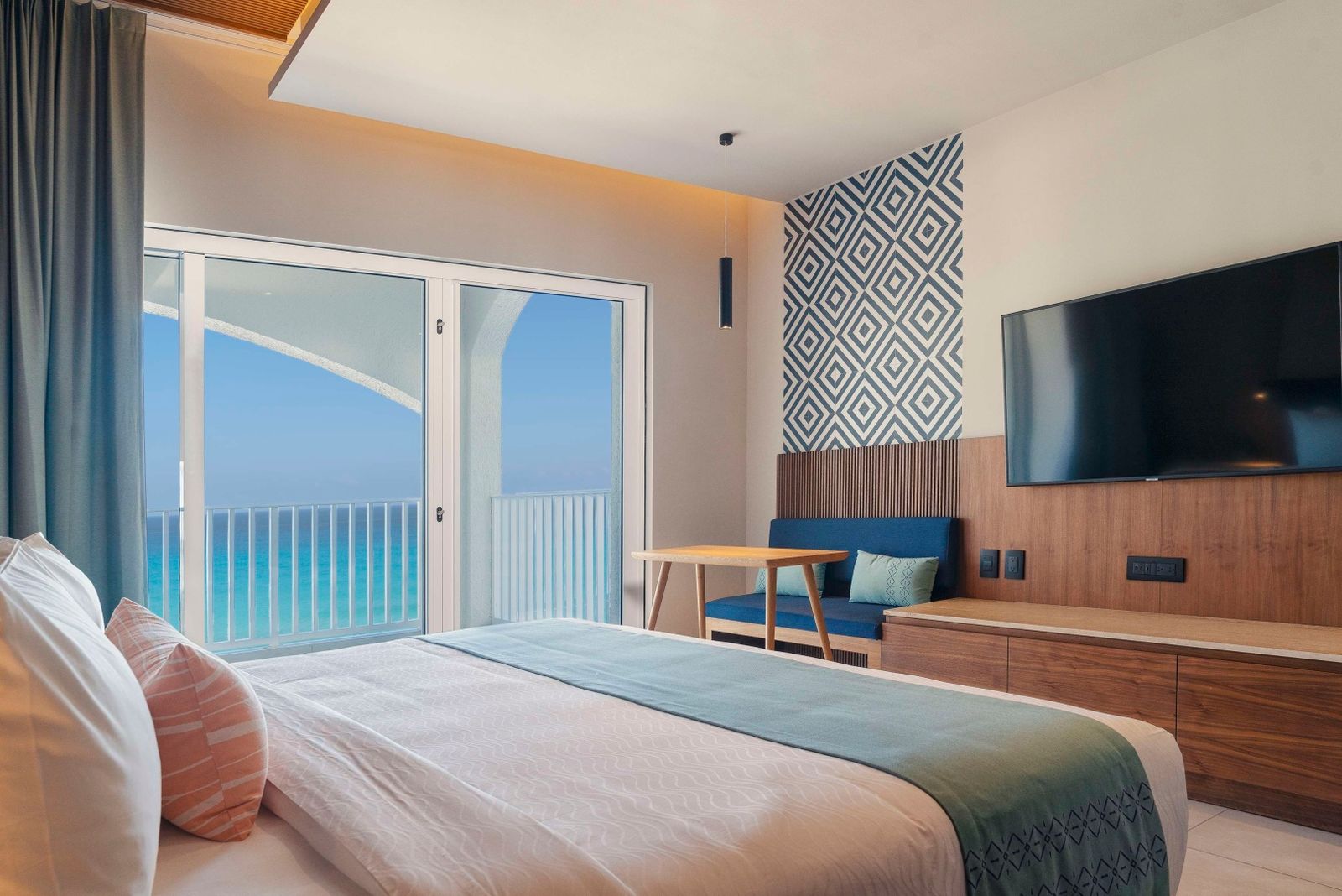 Hilton Cancun Mar Caribe All-Inclusive Resort, Bild 2 von 27
