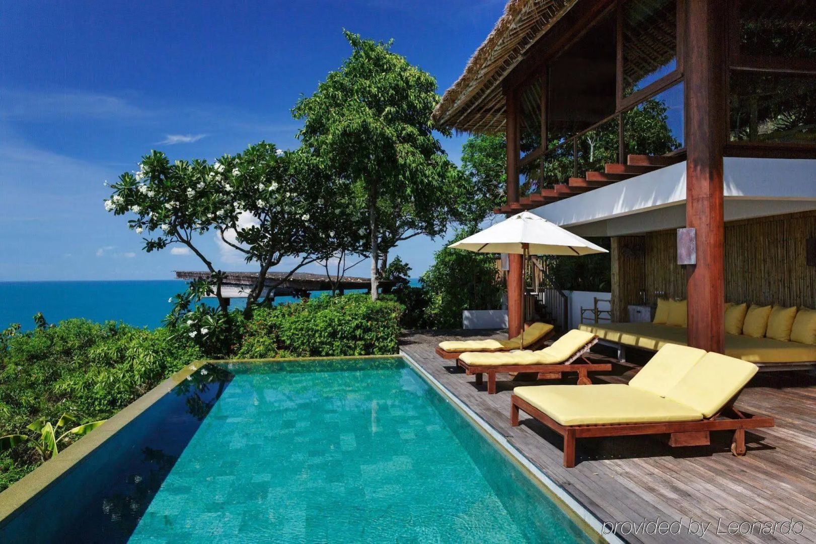 Poolvilla mit Infinity-Pool und Blick über den Golf von Thailand im Six Senses Samui, eines der besten Hotels auf Koh Samui