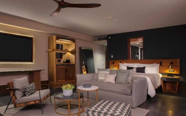 Paramount Preferred Club Doppel Suite mit Meerblick, Bild 1 von 5