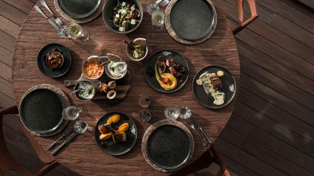 Essen und Getränke