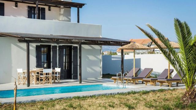 Poolvilla Kymata Bohemian Beach Resort